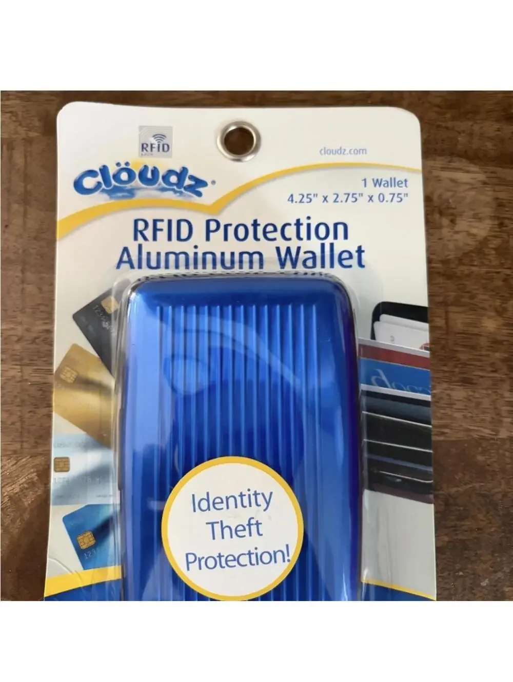 New CLOUDZ Blue RFID Protection Aluminum Wallet